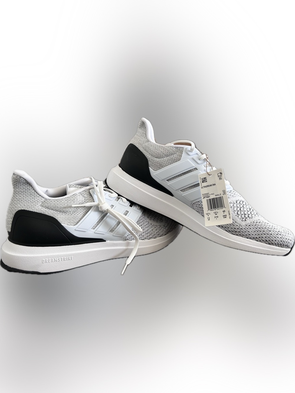 adidas Men’s Ultradream DNA
White Black